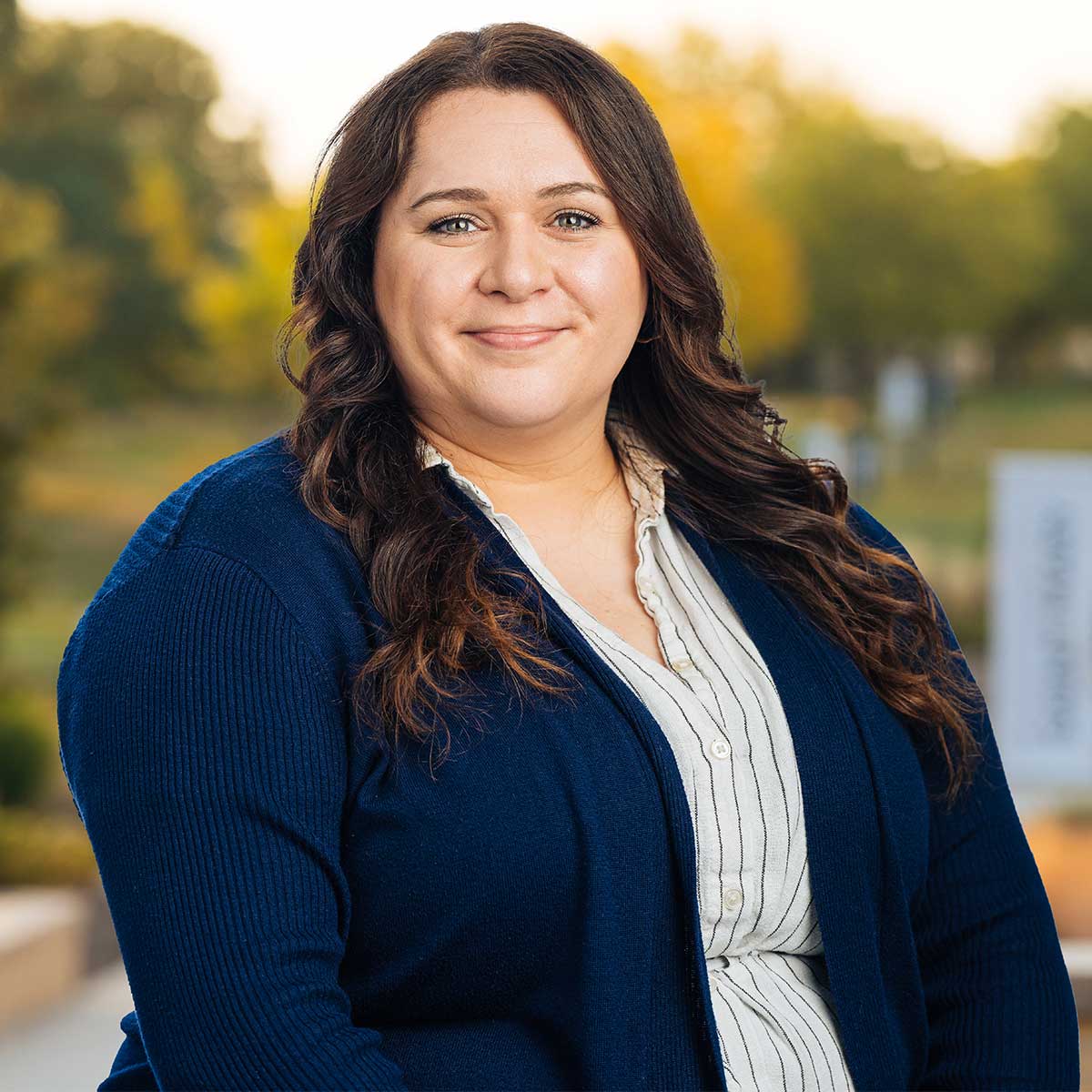 Headshot image of Shamra Lundeen.